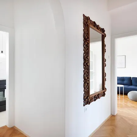 Levstikova Two-bedroom Apartment